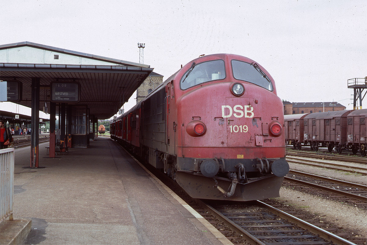 http://www.bahnenundmeer.de/DSO/0552_DSBMX1019.jpg